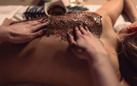 45Mn Gommage Corps Spécial Hammam